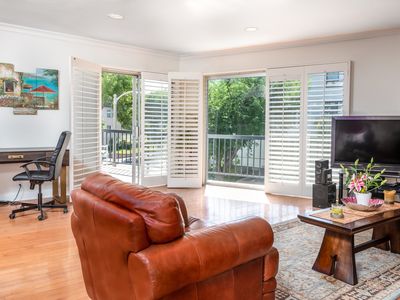 1122 Peck Dr APT 202, Los Angeles, CA, 90035