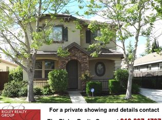 10129 E Taron Dr, Elk Grove, CA 95757