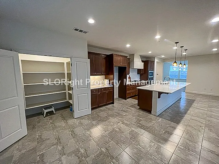 1514 Eucalyptus Rd — Photo 6