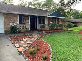 1611 Ramada Dr, Houston, TX 77062