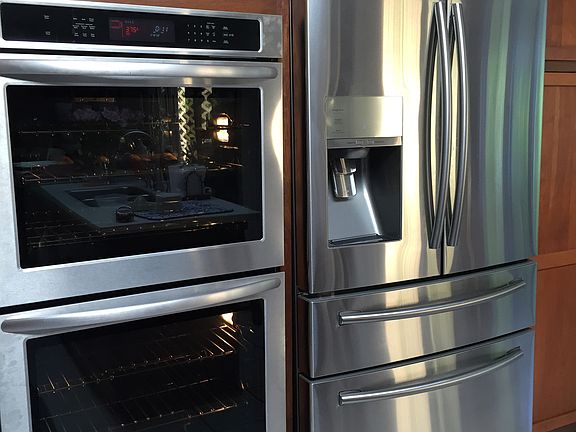All stainless appliances