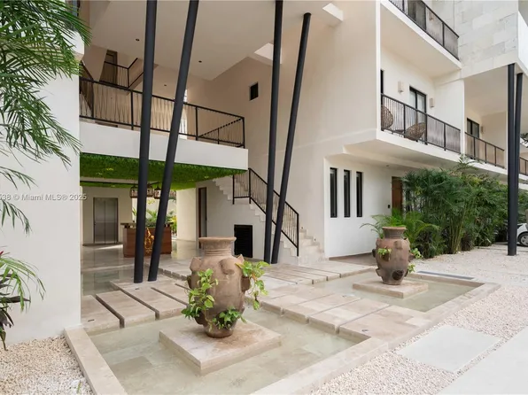 1 Avenue #25, Del Parque, TX 77760