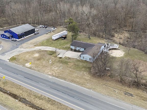 2nd image of 10172 Us Highway 12
