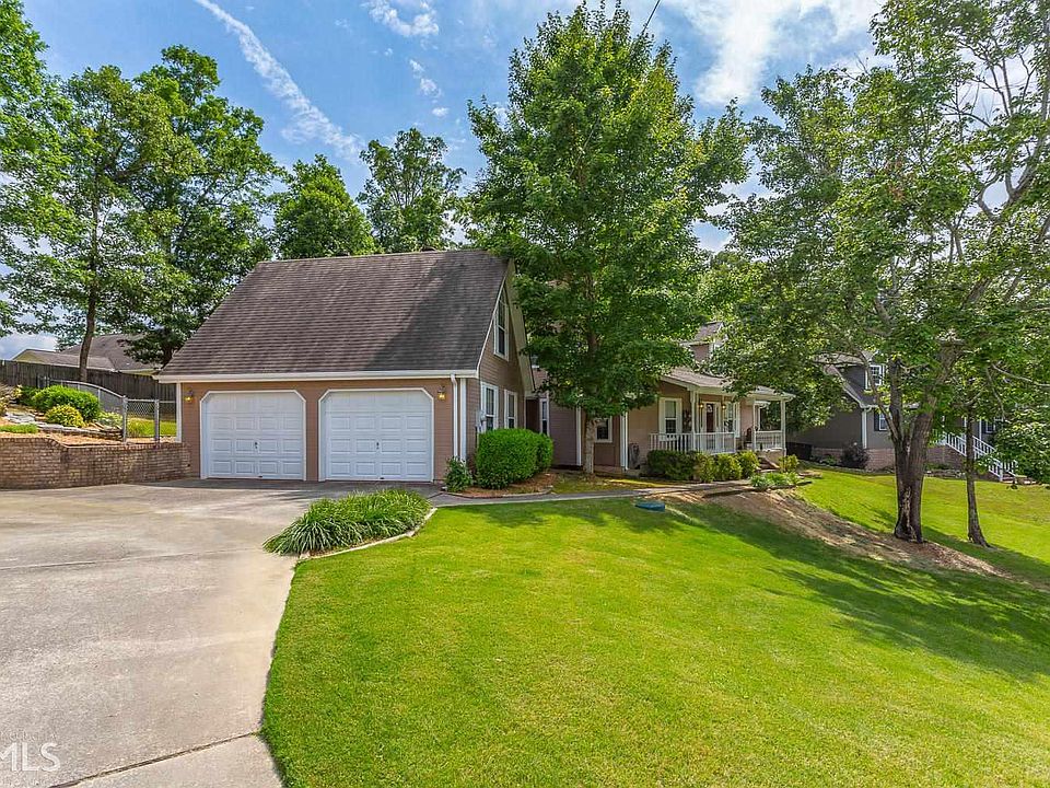 1st image of 877 Lee Dr