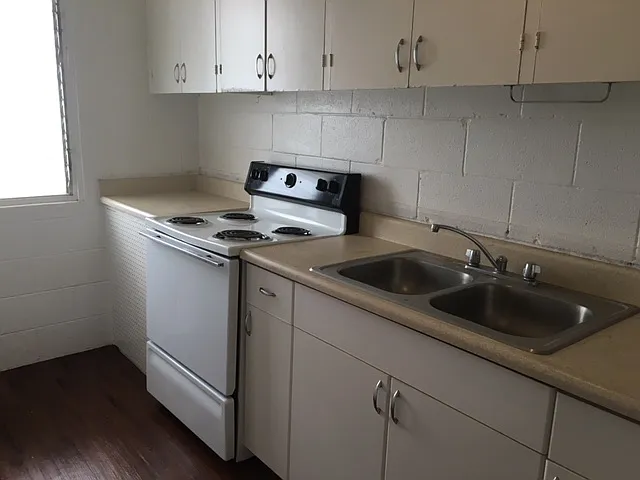 55 Walker Ave #207 — Photo 4