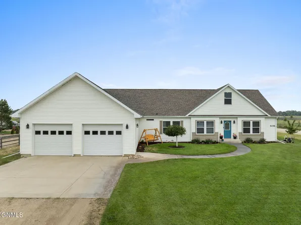 5458 Matthew Ave, Williston, ND 58801