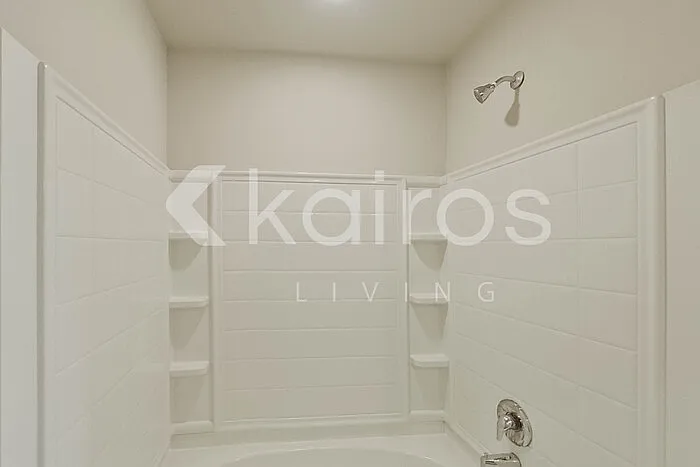 108 Santiago Ct — Photo 18