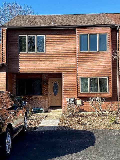 1st image of 5453 Pinehurst Dr