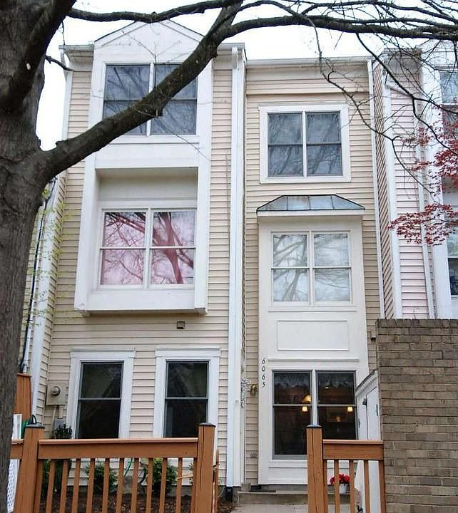 1st image of 6065 Meadow Crest Ct
