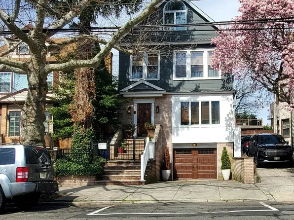 173 Avenue B, Bayonne, NJ 07002