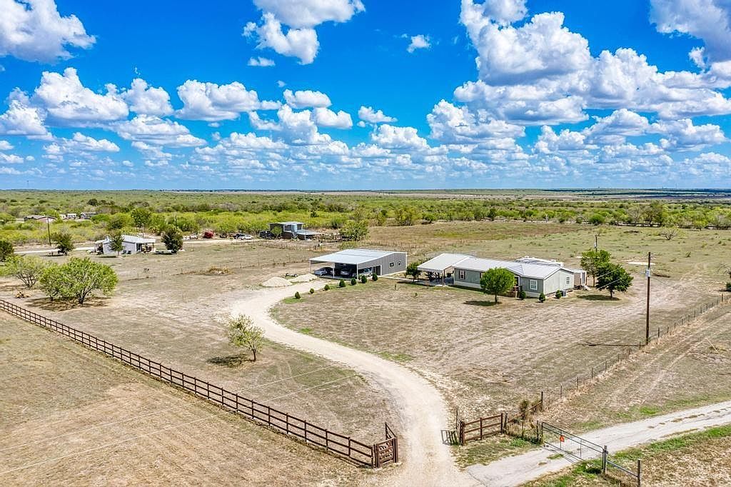 185 Westview Ln, Martindale, TX 78655 MLS 3845781 Zillow