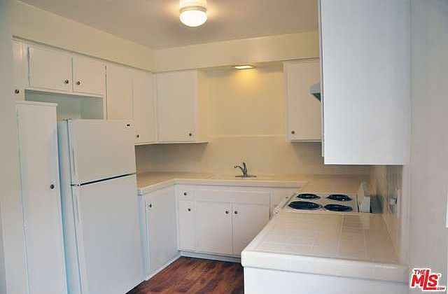 2nd image of 12445 Gilmore Ave APT 3