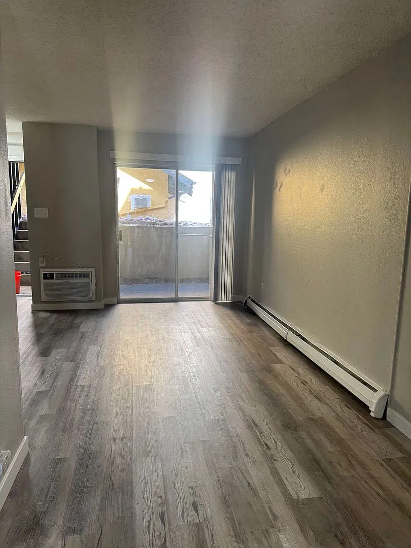 Welcome to The Lofts at Rock Vue — Photo 3