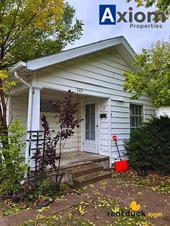 320-322 S 11th — Photo 12