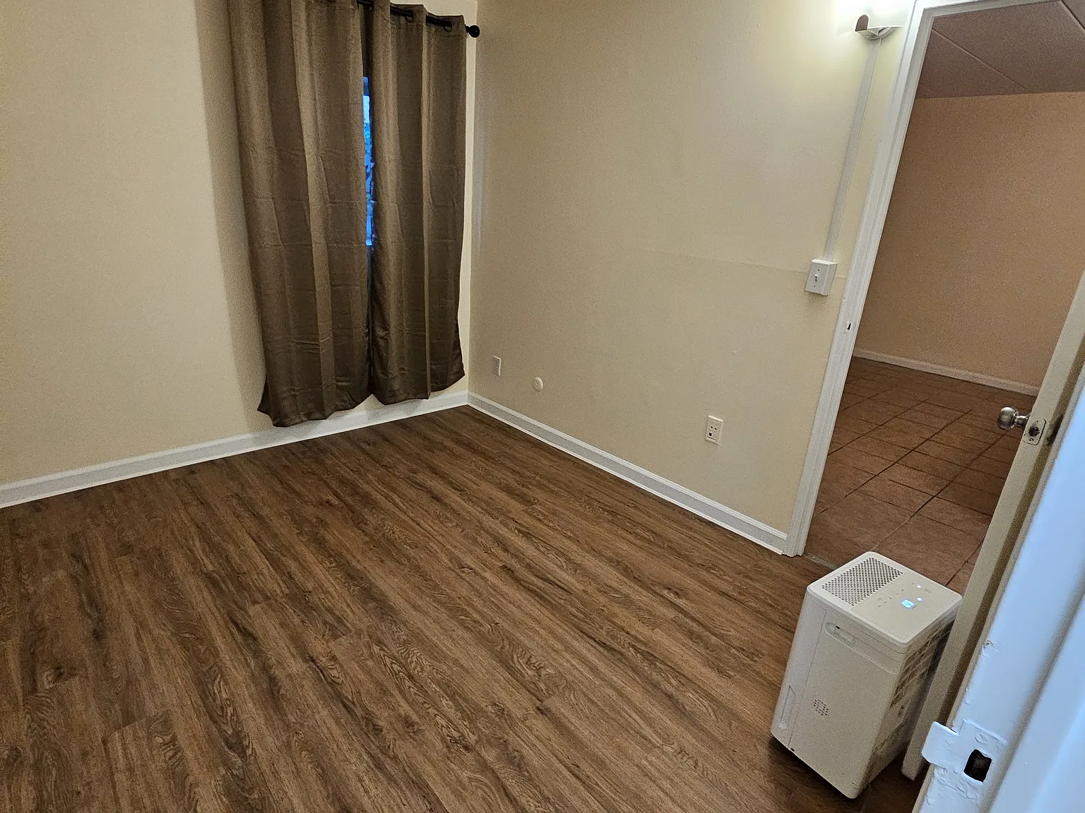 1 bed, 450 sqft, $1,800 — Photo 4