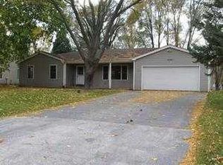 2S280 Riverside Ave, Warrenville, IL 60555