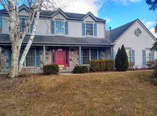 3180 Shadberry Ct, Saline, MI