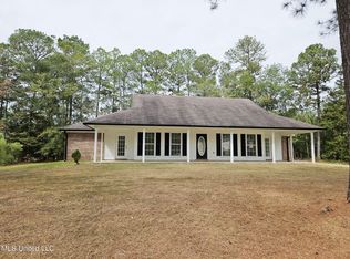 109 Stanton Hall Dr, Florence, MS 39073