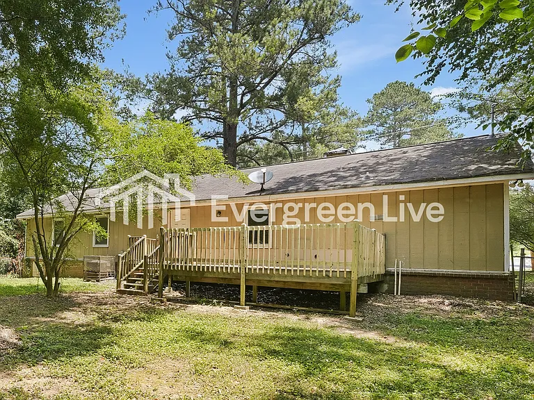 3053 Deshong Dr — Photo 14