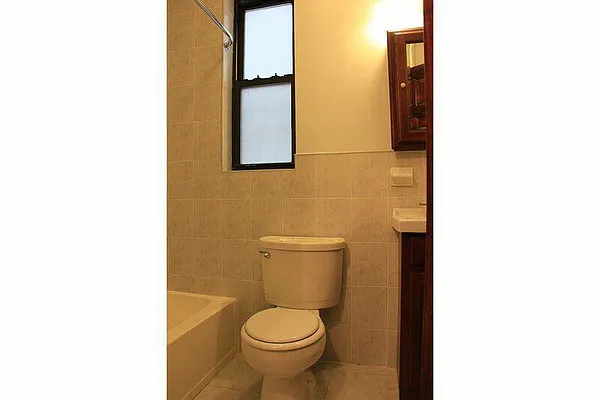 Rented by Fiddler Realty | media 13