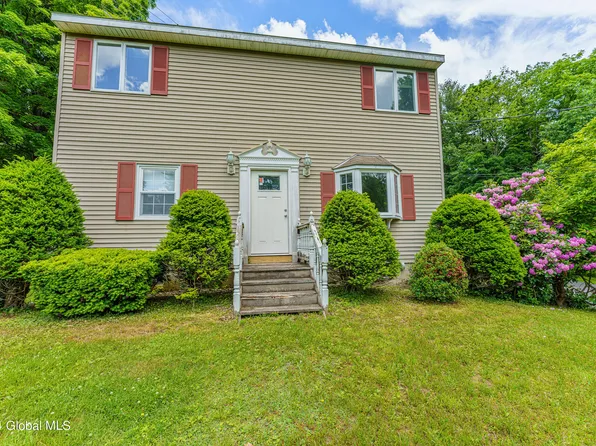 292 Palmer Road, East Greenbush, NY 12061