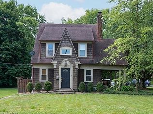 649 W Broad St, Newton Falls, OH 44444