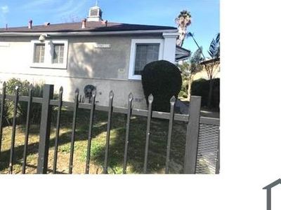1219 W Martin Luther King Jr Blvd, Los Angeles, CA, 90037