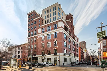 Rented by Living New York