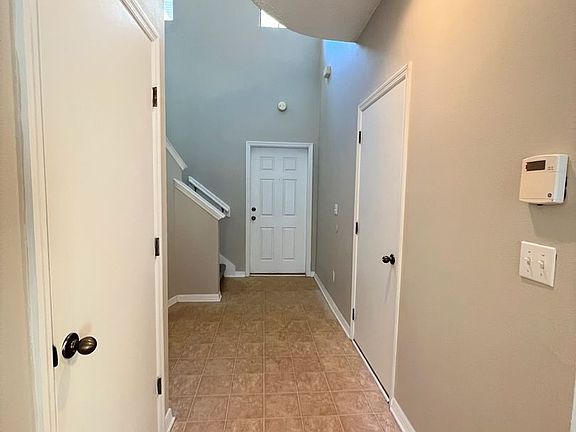 4th image of 5249 Brighton Park Ln