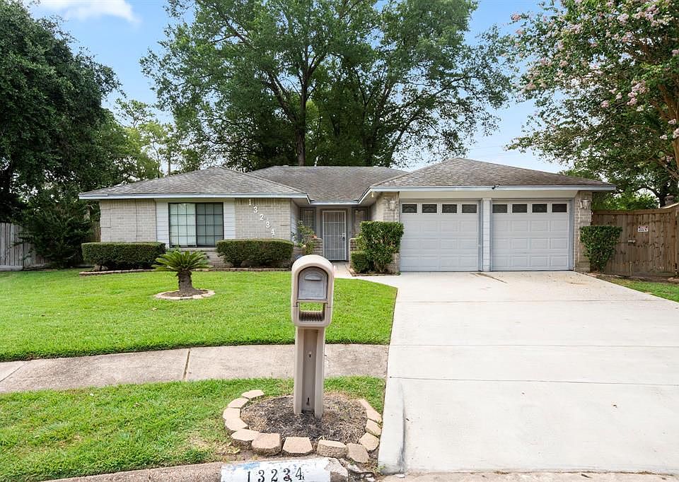 1st image of 13234 Boyer Ln