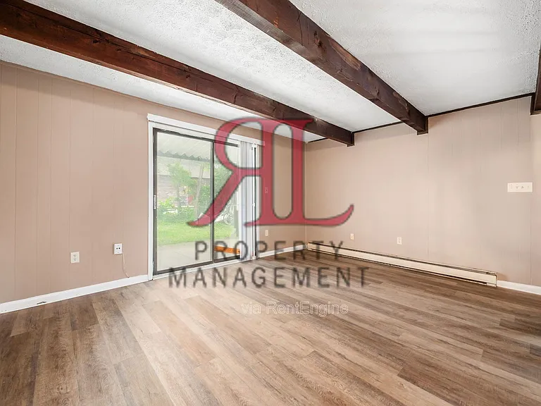 4923 Myers Rd — Photo 6