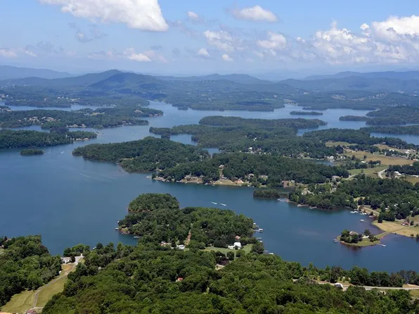 145 Acre Bell, Hiawassee, GA 30546