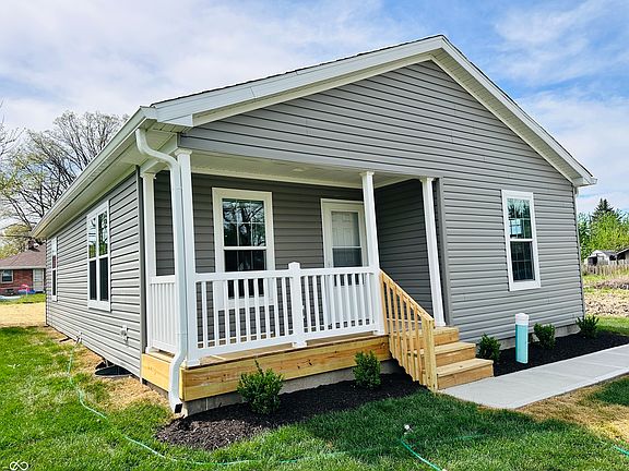 2nd image of 2219 Fowler St