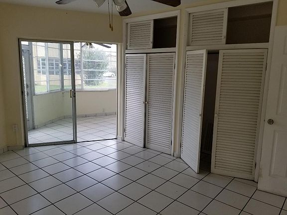 2nd image of 1659 NE Miami Gardens Dr APT 111