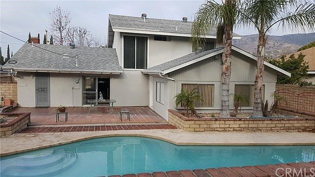 2nd image of 1172 Canyon View Dr