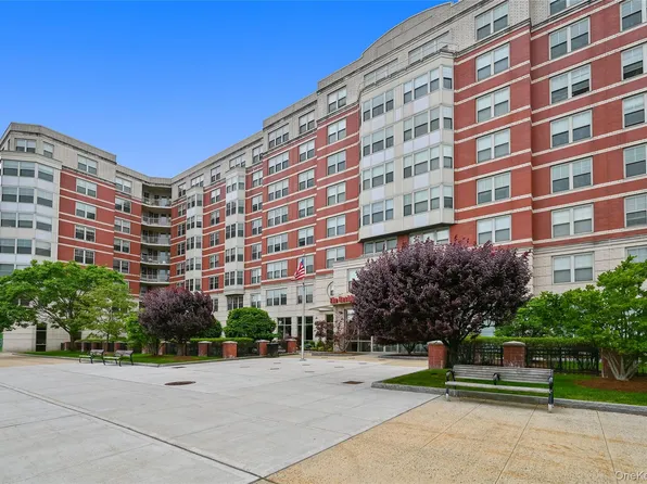 300 Mamaroneck Ave, White Plains, NY