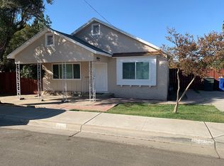 146 Oleander Ave, Lemoore, CA 93245