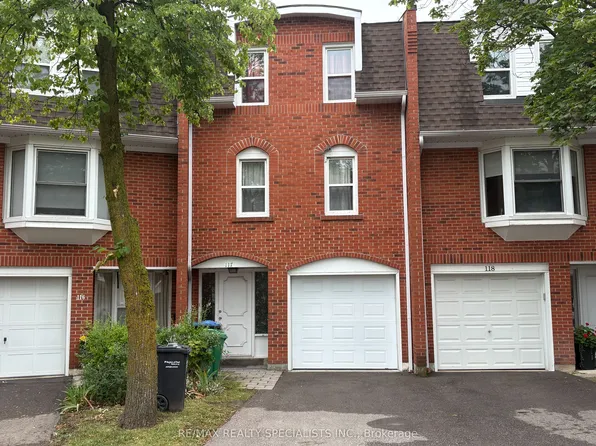 333 Meadows Blvd #117, Mississauga, ON L4Z 1G9