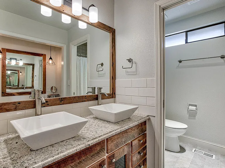 466 Woodcliff Dr #1 — Photo 20