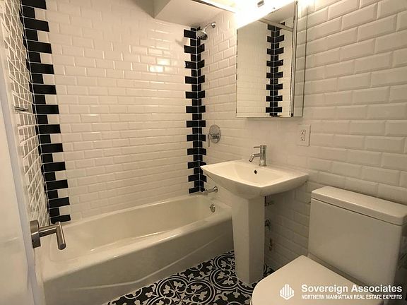 4th image of 111 Wadsworth Ave APT 21F