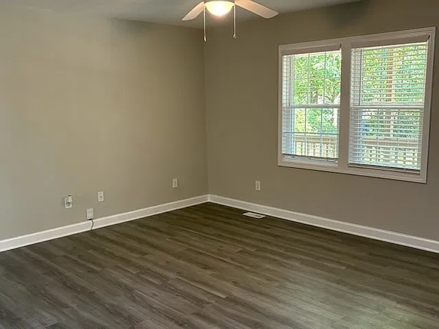 3 bed, 2.0 bath, 1360 sqft, $1,775 — Photo 4
