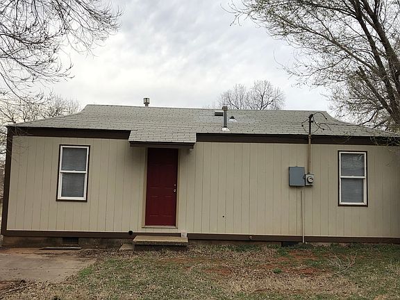 4th image of 640 SE 27th St
