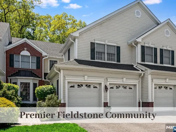 608 Fieldstone Ter, Wyckoff, NJ 07481