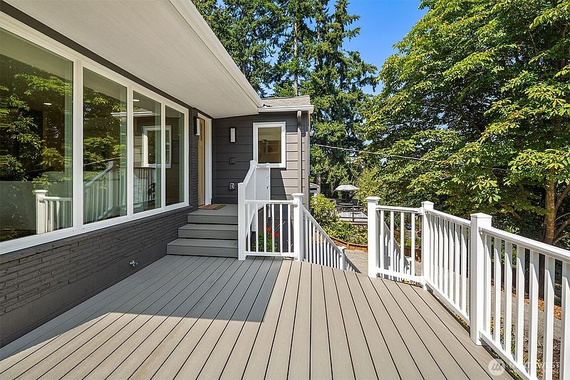 2nd image of 9119 17th Avenue NE