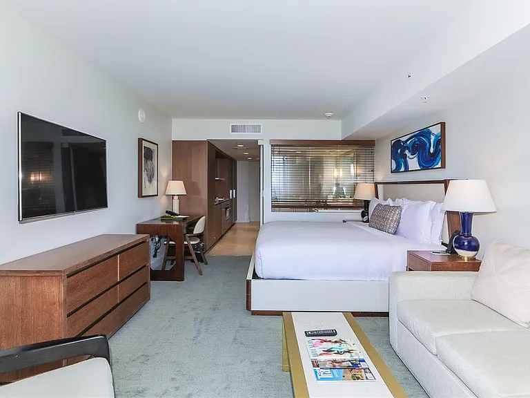 2139 Kuhio Ave #1100 — Photo 8