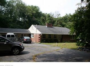 811 Mountain Rd, Cheshire, CT 06410