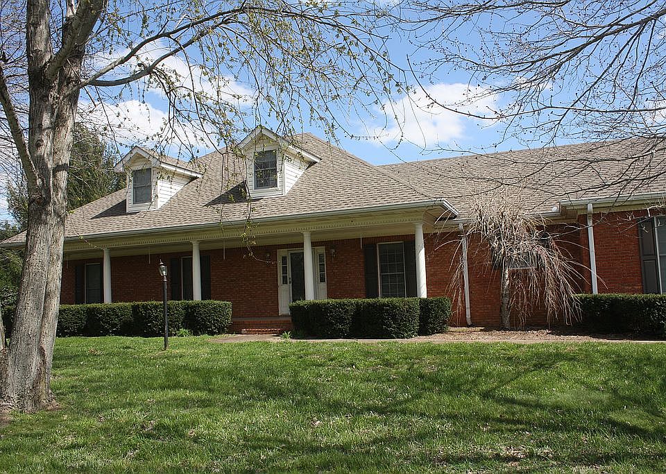 Welcome to 613 New Castle Rd