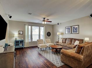 1614 W 25th St, Houston, TX 77008