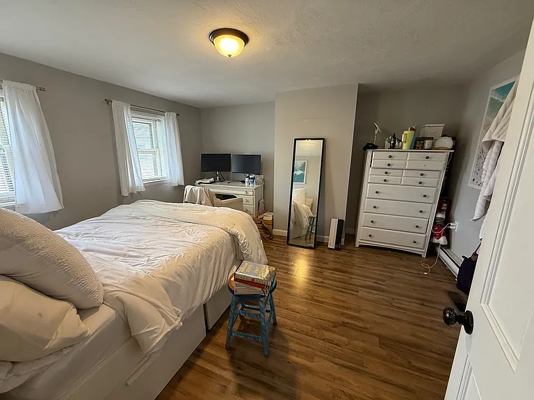 281 Bowen St #2 — Photo 15
