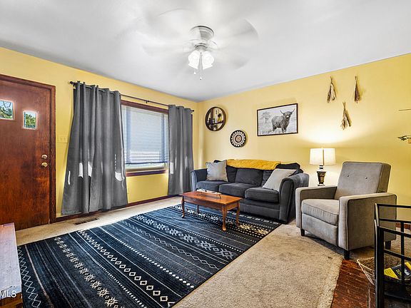 3rd image of 2619 Teeple St